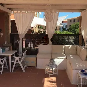 Bilocale Ristrutturato Con Piscina. Spiagge Vicine. Casa vacanze Porto Rotondo